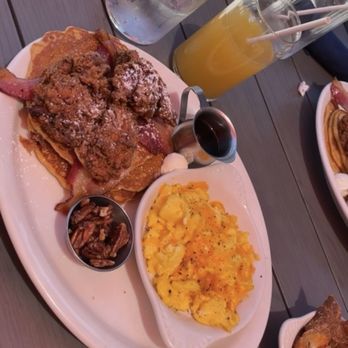 Tupelo Honey Southern Kitchen & Bar - Southern Near Me - Myrtle Beach, South Carolina