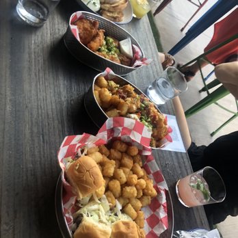 Recess - burrata, sliders with tots, loaded tots - American Near Me - Chicago, Illinois Recess - burrata, sliders with tots, loaded tots - American Near Me - Chicago, Illinois