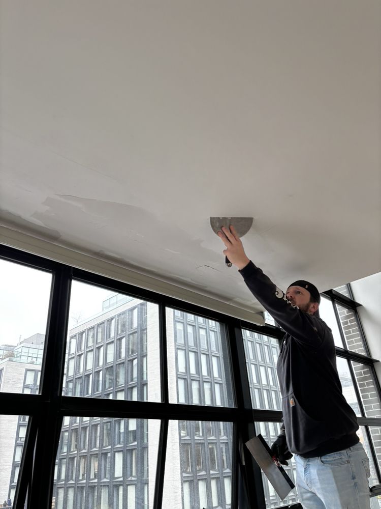 Slide of No limit General Contracting