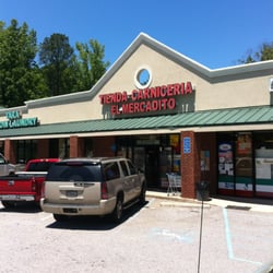 El Mercadito Tienda-Carniceria - Front entrance