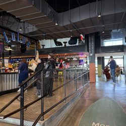 Market 57 - Inside the market