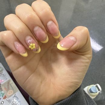 Nails by Dee - 7 weeks growth & no lifting - Nail Technicians Near Me - Las Vegas, Nevada