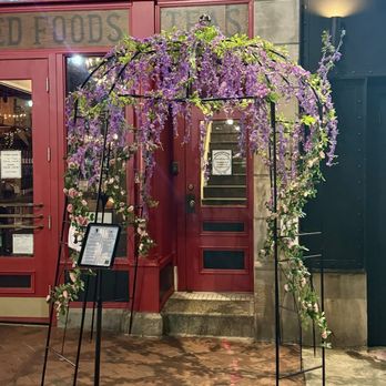 Bridgertahn - Gazebo outside - Bars Near Me - Pittsburgh, Pennsylvania Bridgertahn - Gazebo outside - Bars Near Me - Pittsburgh, Pennsylvania