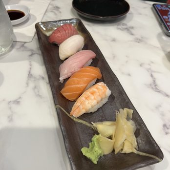 Akami Sushi Bar - Nigiri 5 piece Appetizer - Sushi Bars Near Me - Apex, North Carolina