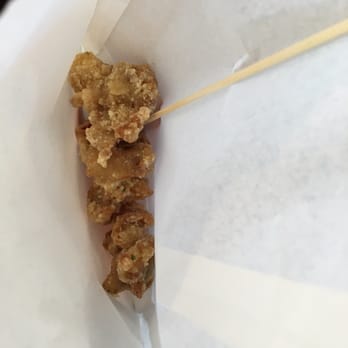 E Tea - Sample of popcorn chicken, free with the purchase of a drink during their grand opening - Bubble Tea Near Me - San Francisco, California