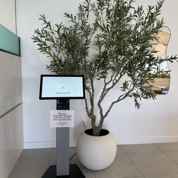 Da Vien Coffee - Self order kiosk - Coffee & Tea Near Me - Stanton, California Da Vien Coffee - Self order kiosk - Coffee & Tea Near Me - Stanton, California