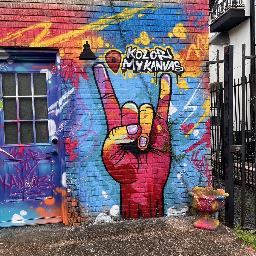 Kolor My Kanvas - Outdoor mural - Paint & Sip Near Me - Houston, Texas