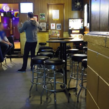 Reed's Local - Inside Reed's - Bars Near Me - Chicago, Illinois