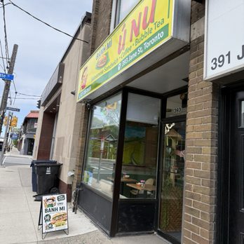 Unu banh MI - Front signage. Right at the corner by the bus stop. - Vietnamese Near Me - Toronto, Ontario Unu banh MI - Front signage. Right at the corner by the bus stop. - Vietnamese Near Me - Toronto, Ontario