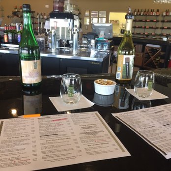 Vineyard 2121 - Wine Tasting Room Near Me - Benton Harbor, Michigan Vineyard 2121 - Wine Tasting Room Near Me - Benton Harbor, Michigan