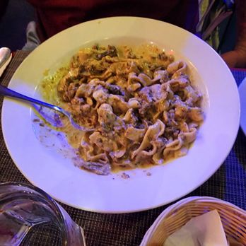 La Vita E Bella - Italian Near Me - Seattle, Washington