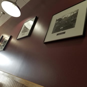 Nadeau's Subs Salads Wraps - Excellent choice of decor - Sandwiches Near Me - Manchester, New Hampshire