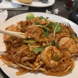 Shrimp Pad Thai Shrimp Pad Thai
