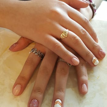 Island Nails Lounge - Daughter's mani - Nail Salons Near Me - Cypress, Texas