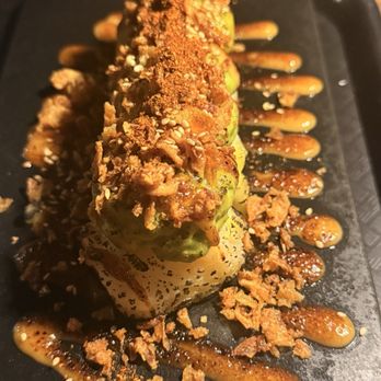 REDWHITE - Boston - Spicy Roasted Miso Avocado Sushi Roll (4 pieces) - Sushi Bars Near Me - Boston, Massachusetts REDWHITE - Boston - Spicy Roasted Miso Avocado Sushi Roll (4 pieces) - Sushi Bars Near Me - Boston, Massachusetts