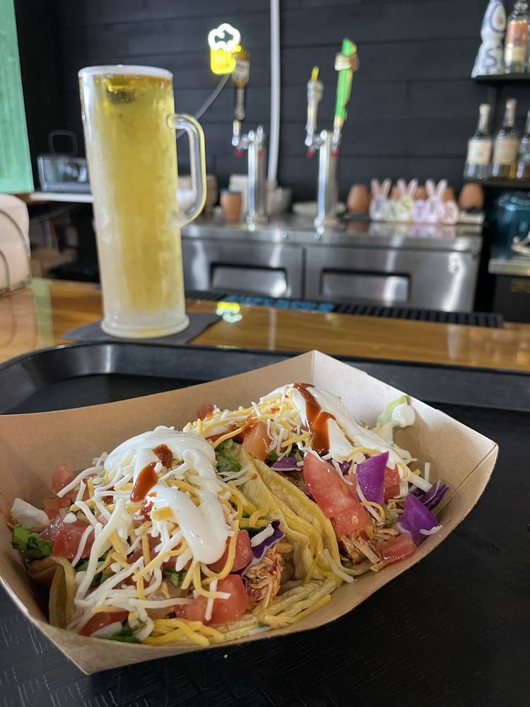 Tacos Del Pueblo Mexican Grill