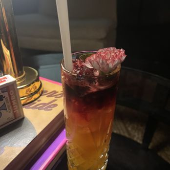 430 Pkwy Cocktail Lounge - Cocktail Bars Near Me - Honolulu, Hawaii 430 Pkwy Cocktail Lounge - Cocktail Bars Near Me - Honolulu, Hawaii