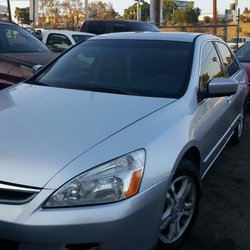 M & C Auto Body Shop