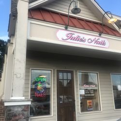 Julie's Nails