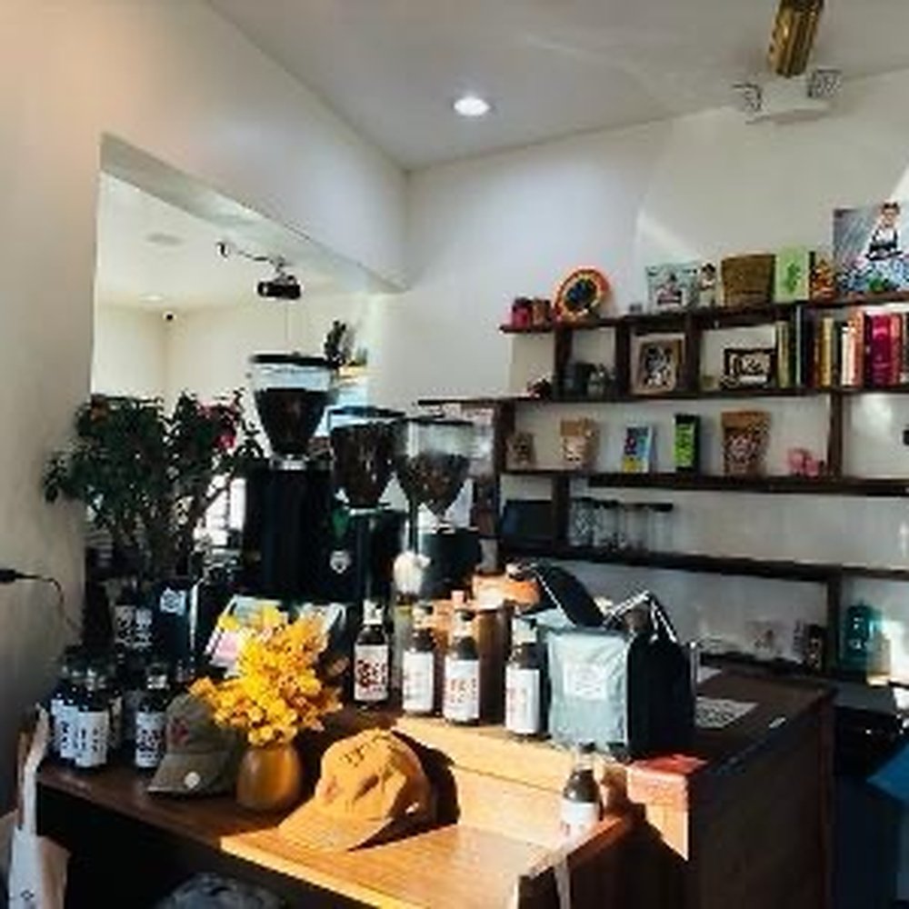 Picaresca Barra De Cafe - Interior counter area - Coffee & Tea Near Me - Los Angeles, California Picaresca Barra De Cafe - Interior counter area - Coffee & Tea Near Me - Los Angeles, California