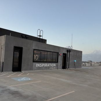 Ion District - 10th floor of garage - Shared Office Spaces Near Me - Houston, Texas Ion District - 10th floor of garage - Shared Office Spaces Near Me - Houston, Texas