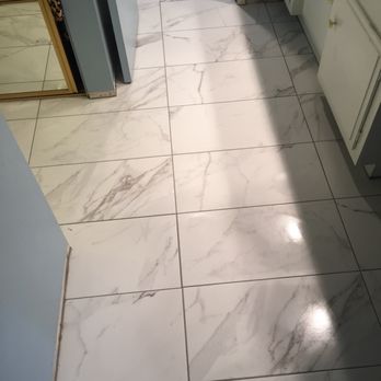Renaissance Kitchens, Bath & Flooring - Tiles in bathroom - Flooring Near Me - Orange, California Renaissance Kitchens, Bath & Flooring - Tiles in bathroom - Flooring Near Me - Orange, California