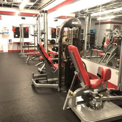 Snap Fitness - Leg circuit
