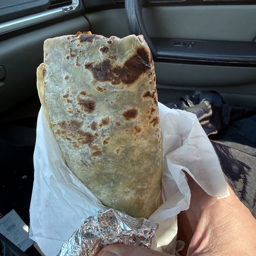 El Chapin Taco - Breakfast burrito - Tacos Near Me - Lake Elsinore, California