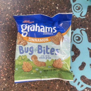 Flame Tree Barbecue - Bug-shaped Graham Crackers - Barbeque Near Me - Lake Buena Vista, Florida Flame Tree Barbecue - Bug-shaped Graham Crackers - Barbeque Near Me - Lake Buena Vista, Florida