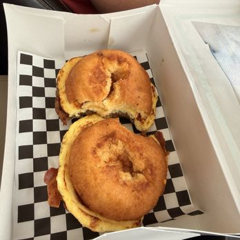 Purvé Donut Stop - Donuts Near Me - Honolulu, Hawaii Purvé Donut Stop - Donuts Near Me - Honolulu, Hawaii