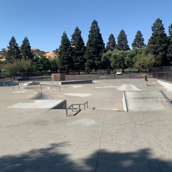 Three Oaks Park - Good place to skate. - Parks Near Me - Vacaville, California Three Oaks Park - Good place to skate. - Parks Near Me - Vacaville, California
