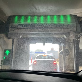 Rotten Robbie - Got the green light to enter! - Gas Stations Near Me - Santa Clara, California