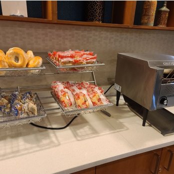 SpringHill Suites by Marriott Phoenix Tempe/Airport - I love their bagels...Dial the setting to 5, perfectly toasted. - Hotels Near Me - Tempe, Arizona SpringHill Suites by Marriott Phoenix Tempe/Airport - I love their bagels...Dial the setting to 5, perfectly toasted. - Hotels Near Me - Tempe, Arizona