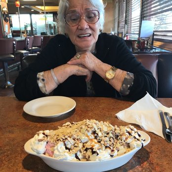 My Cafe - Mama is enamored with the banana split - Breakfast & Brunch Near Me - Newark, California My Cafe - Mama is enamored with the banana split - Breakfast & Brunch Near Me - Newark, California