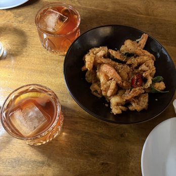 Bone Kettle - Old fashions and shrimp - Breakfast & Brunch Near Me - Pasadena, California