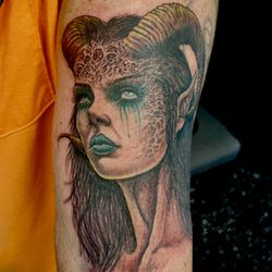 Black Label Tattoo