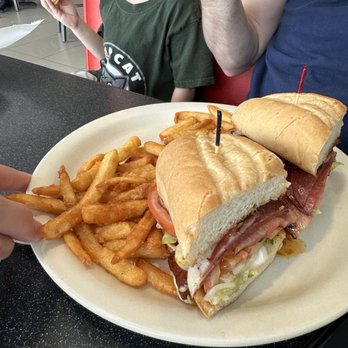 Corvette Cafe - Italian sandwich - Cafes Near Me - Omaha, Nebraska