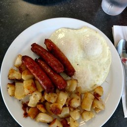 The classic breakfast with sausage. Yum! And portions are awesome!