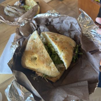 Trailhead Cafe - Breakfast & Brunch Near Me - Lake Louise, Alberta Trailhead Cafe - Breakfast & Brunch Near Me - Lake Louise, Alberta