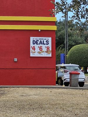 Wienerschnitzel by null