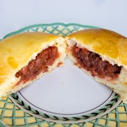 Hong Kong Bakery and Cafe - Bbq pork bun