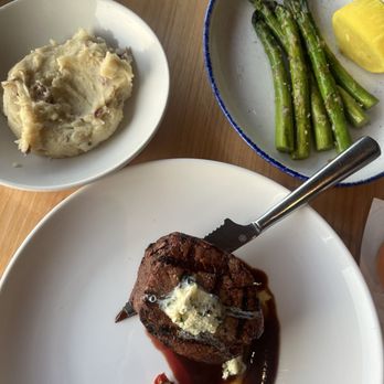 Summer Place - 8oz. Filet Side of garlic mashed potatoes Side of asparagus w/ lemon - New American Near Me - Lakewood, Ohio Summer Place - 8oz. Filet Side of garlic mashed potatoes Side of asparagus w/ lemon - New American Near Me - Lakewood, Ohio