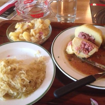 Weingut - Heuriger Christ - Grammel-und Fleischknödel mit Erdäpfelsalat und Sauerkraut. - Wine Bars Near Me - Vienna, 9 Weingut - Heuriger Christ - Grammel-und Fleischknödel mit Erdäpfelsalat und Sauerkraut. - Wine Bars Near Me - Vienna, 9