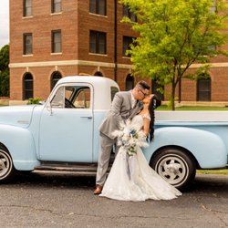 Complete Weddings + Events - Kansas Bride & Groom