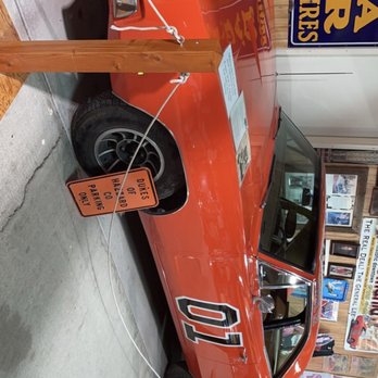 Pioneer Auto Museum - Museums Near Me - Murdo, South Dakota