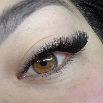 Gwapaesthetics - Cat Eye Lash Extensions - Eyelash Service Near Me Gwapaesthetics - Cat Eye Lash Extensions - Eyelash Service Near Me