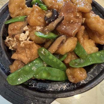 Green Lake Restaurant - Fish fillet and tofu casserole - Seafood Near Me - Green Brook Township, New Jersey