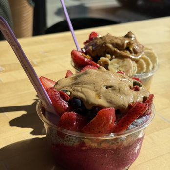 Island Bodega - Acai Bowls Near Me - Cerritos, California
