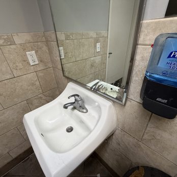 Anytime Fitness - Gyms Near Me - Salinas, California Anytime Fitness - Gyms Near Me - Salinas, California