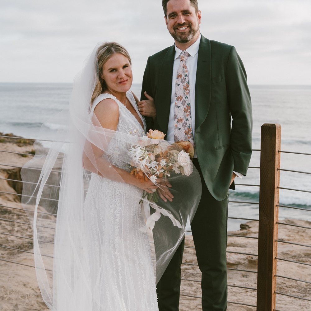 Tara Tailor Shop - Wedding dress and suit - Sewing & Alterations Near Me - Carlsbad, California Tara Tailor Shop - Wedding dress and suit - Sewing & Alterations Near Me - Carlsbad, California